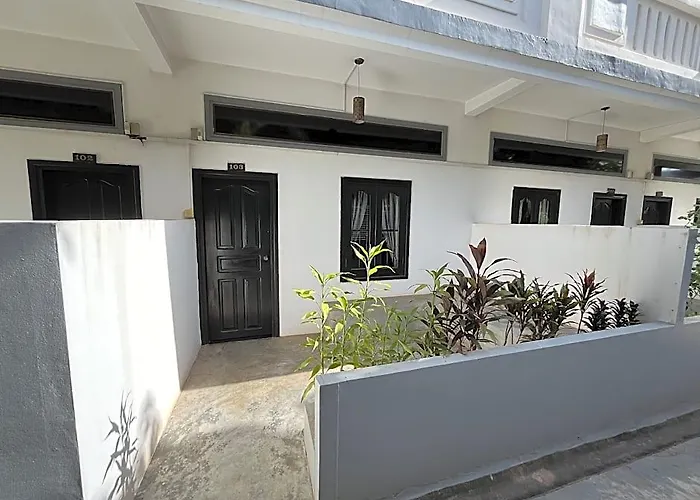 Hotel Home Inn 4*