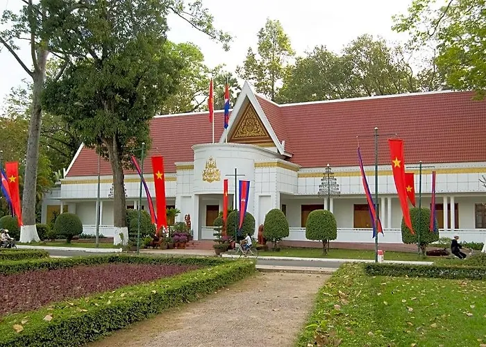 Home Inn Hotel