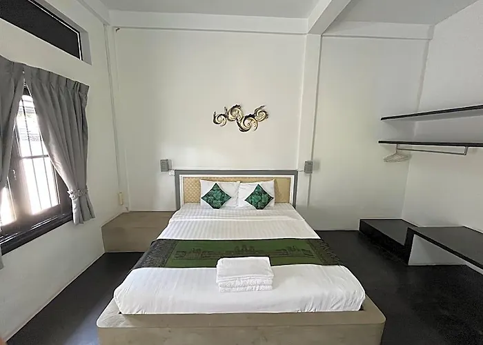 Home Inn Hotel