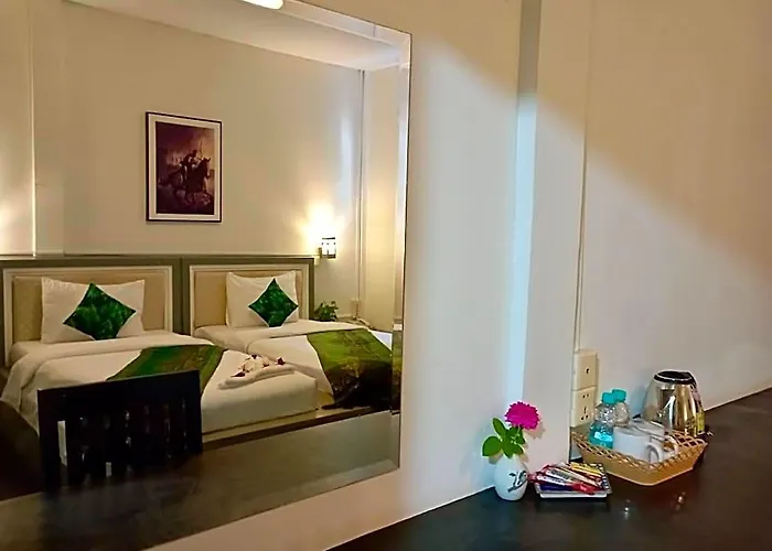 Home Inn 4*
